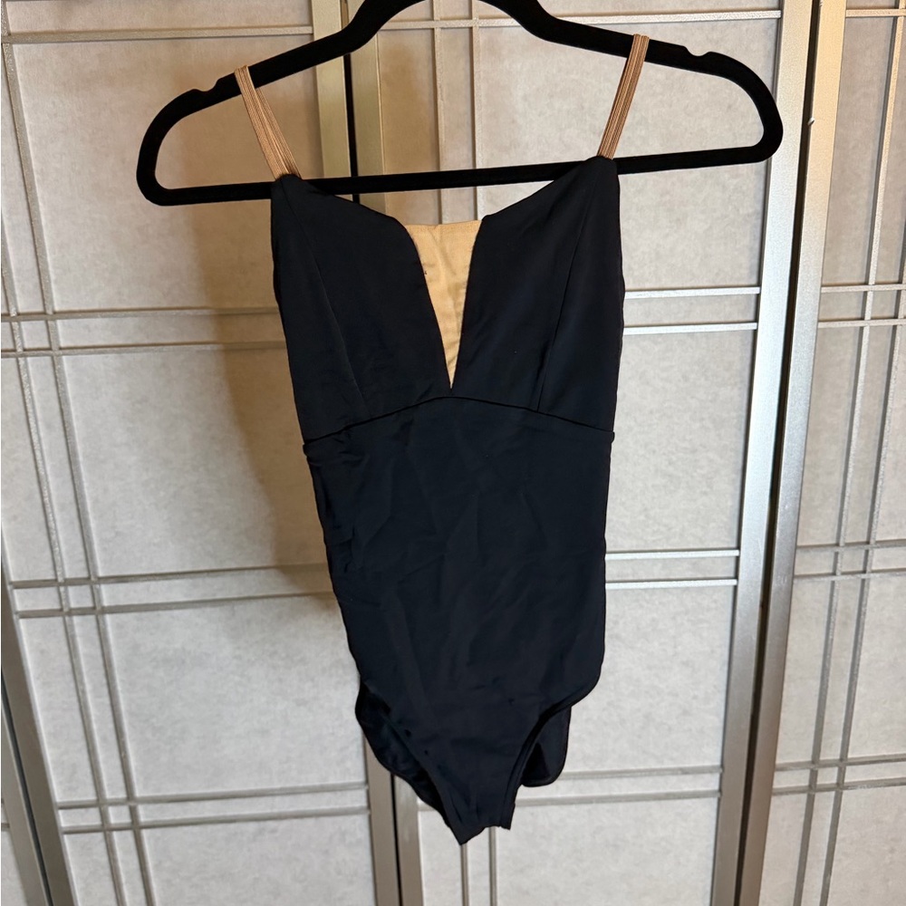 Nikolay (Charlotte) Leotard